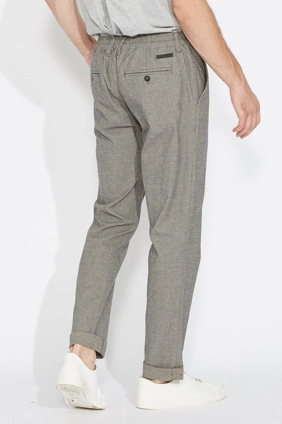 Tilden Slouch Chino | Concrete